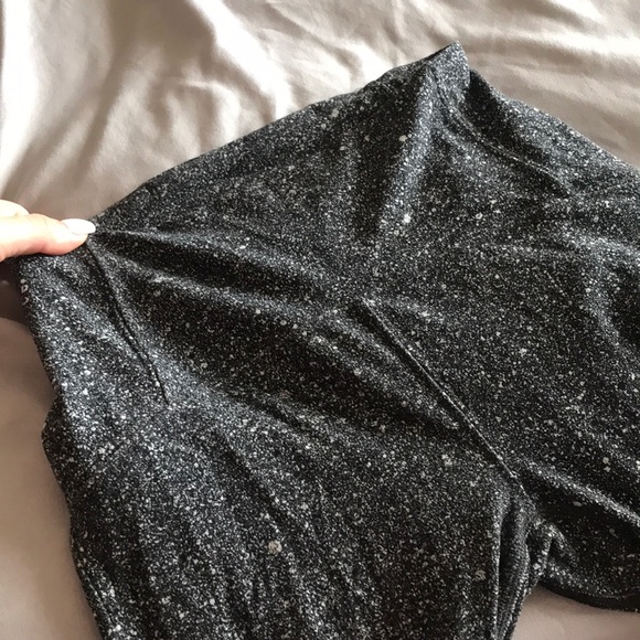 LULULEMON Worn once! - Picture 5 of 5